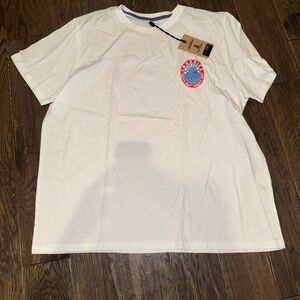 Chubbies Men’s XXL White Tee with Red and Blue Graphic